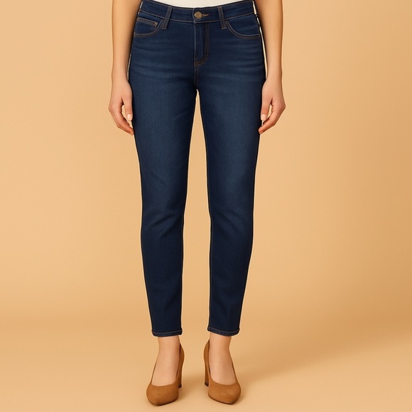 Universal Thread Denim - Universal Thread Dark Blue Stretch Denim Skinny Jeans Size 6/28